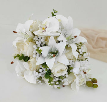 Buquê Eternizado Cascata Elegante Mari Pérola Buquês